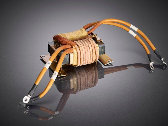 High-Current Transformers for Railway Technology